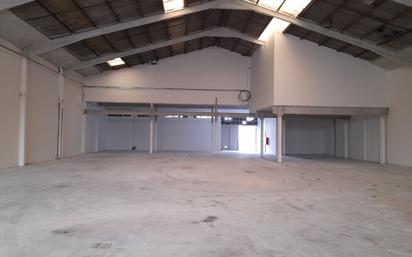 Industrial buildings to rent in Barberà del Vallès