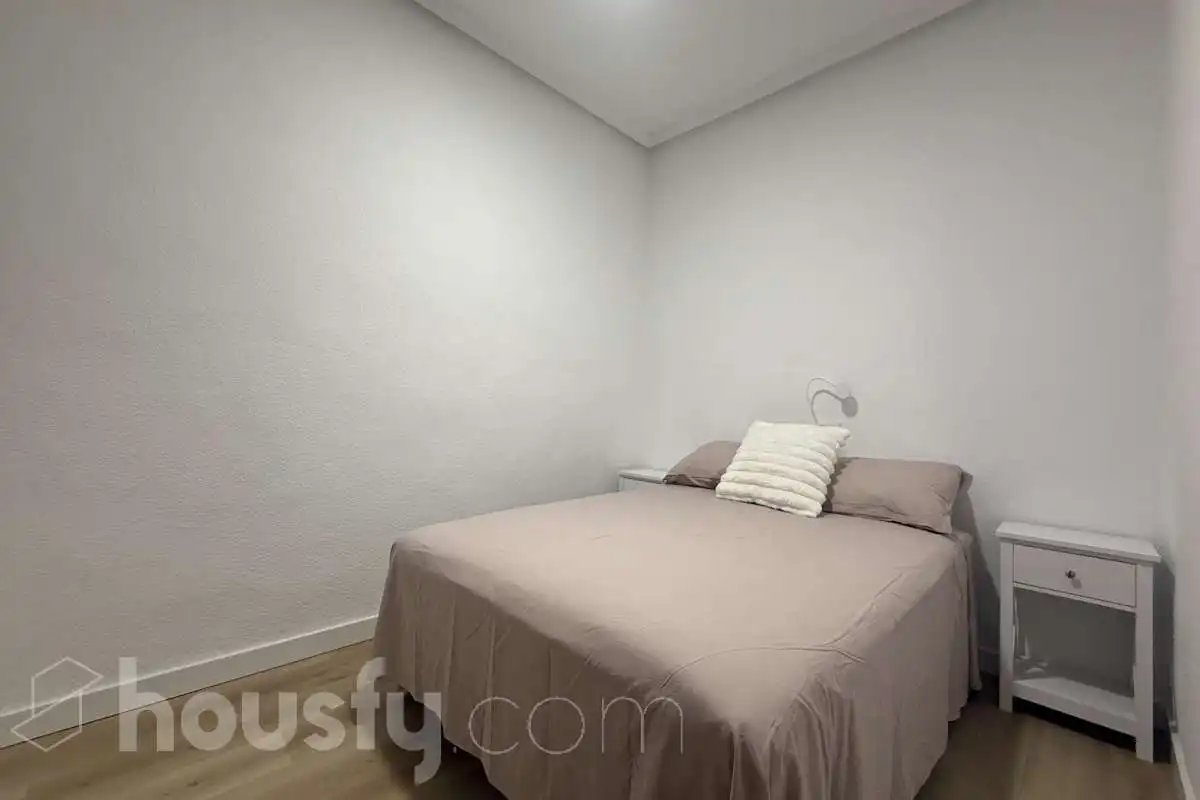 Wohnung zur Miete in Calle Caballero de Rodas, Las Piscinas Naturales