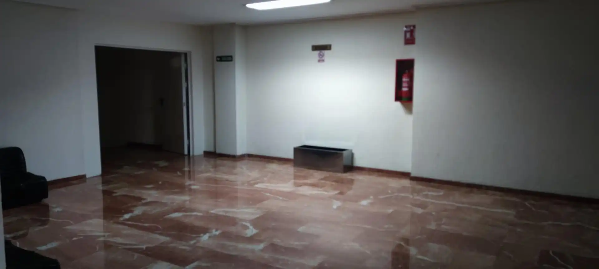 Oficina de alquiler en Sevilla con Aire acondicionado