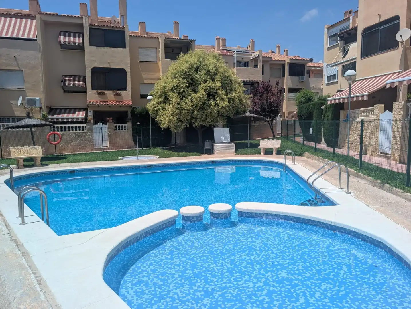 Swimming pool of Houses for sale in San Vicente del Raspeig / Sant Vicent del Raspeig  with Air Conditioner, Heating and Terrace