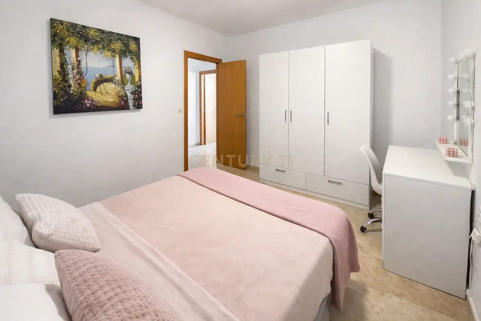 Habitación de Casa adosada en venta en La Nucia con Aire acondicionado, Trastero y Horno
