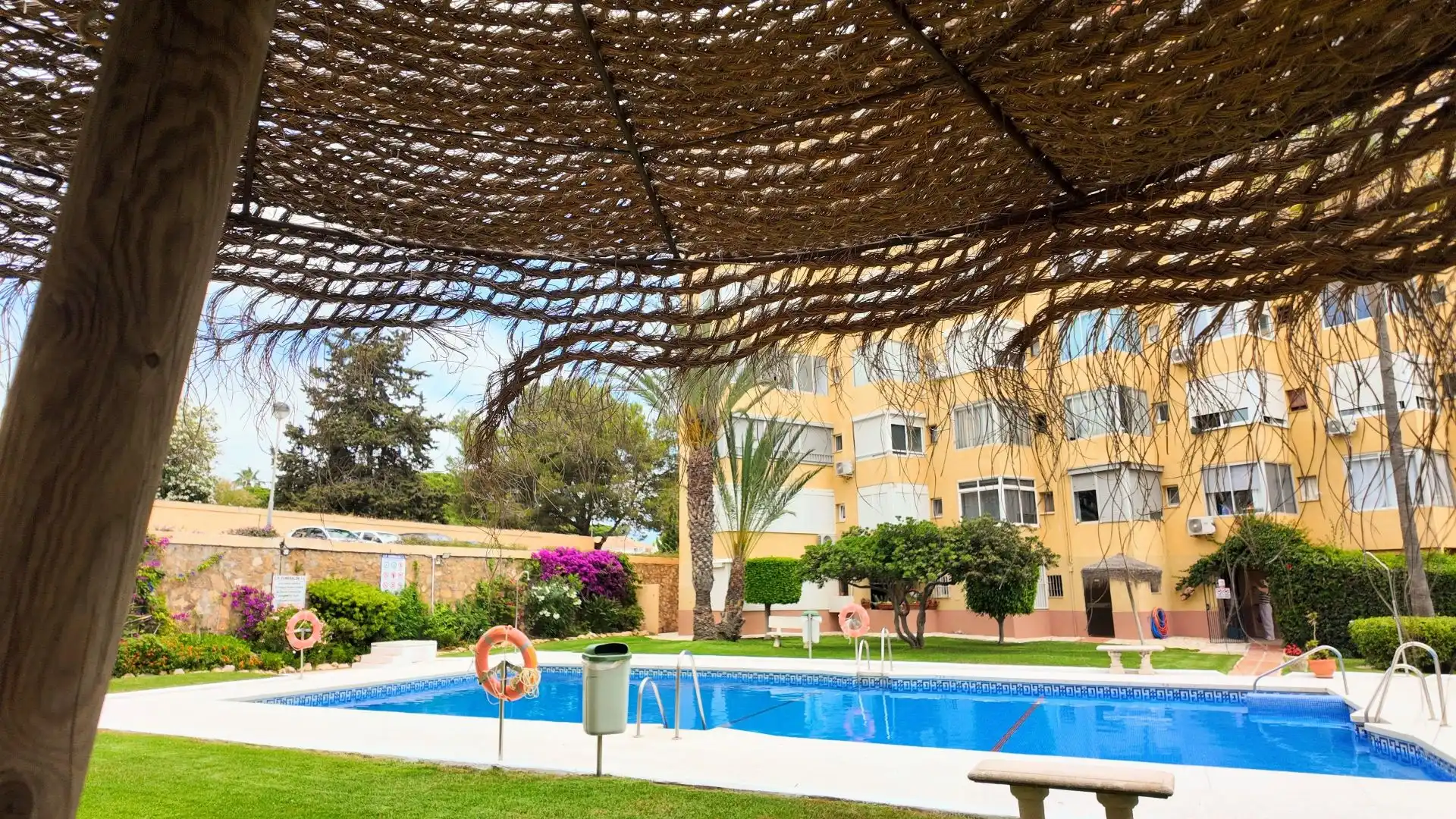 Apartament amb piscina en venda a El Faro de Calaburra - Chaparral, imagen 14