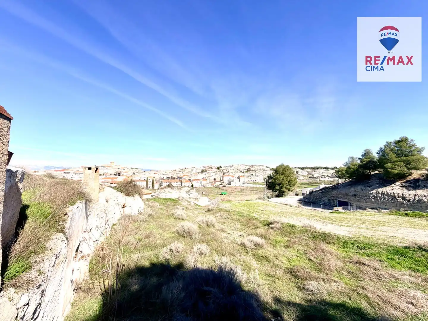 Casa con jardín en venta en Benamaurel
