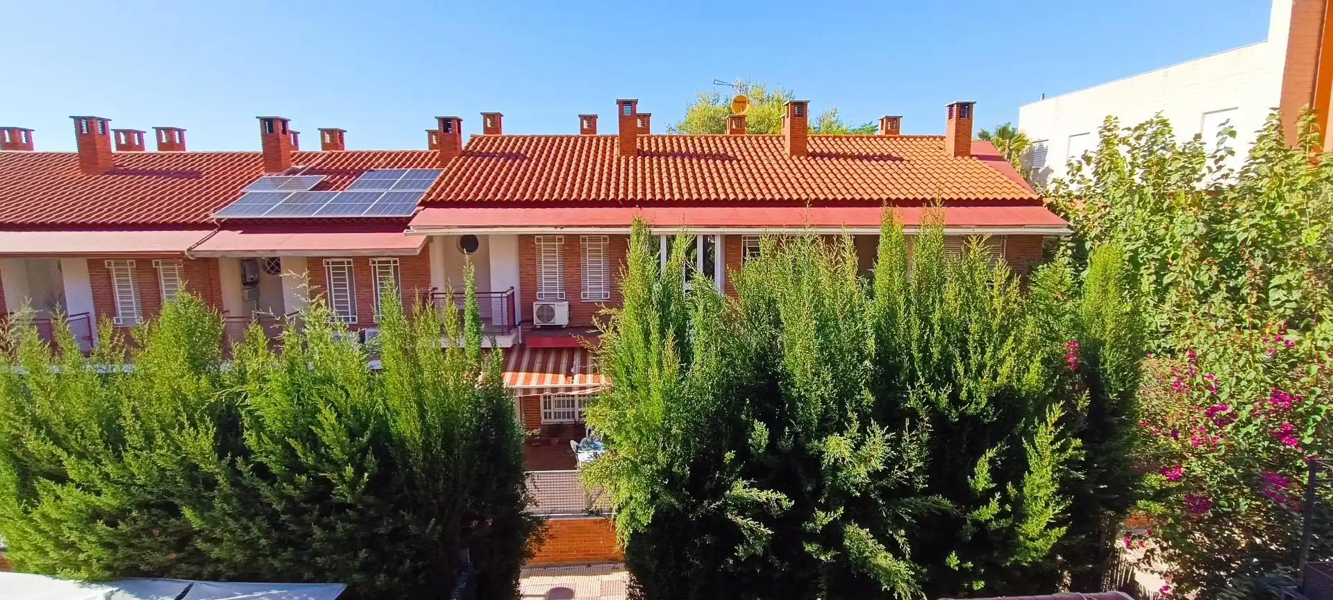 Casa amb jardí en venda a Urbanizacion LA BASÍLICA 60