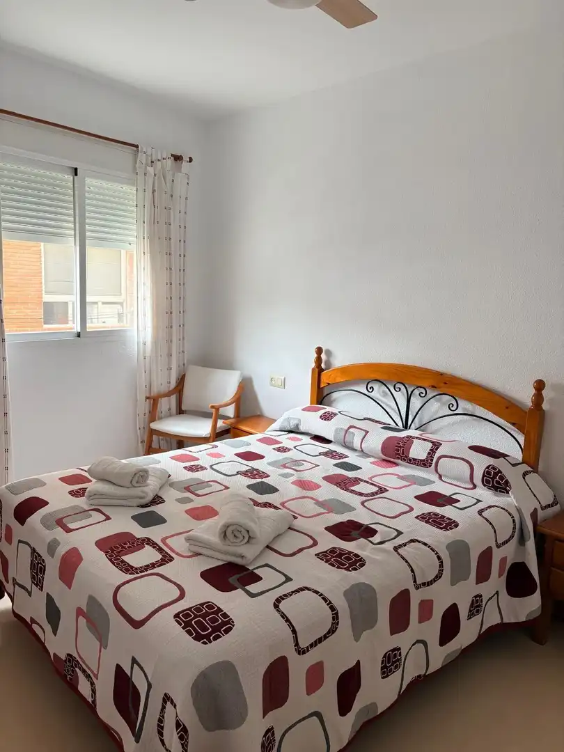 Habitación de Piso de alquiler en Torrenueva Costa con Amueblado