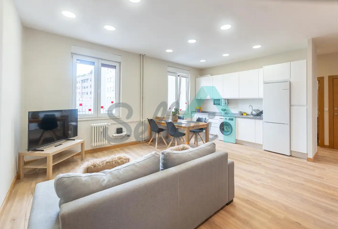 Sala de estar de Piso de alquiler en Oviedo  con Calefacción, Terraza y Amueblado