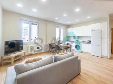 Flat with lift to rent in Calle Muñoz Degraín