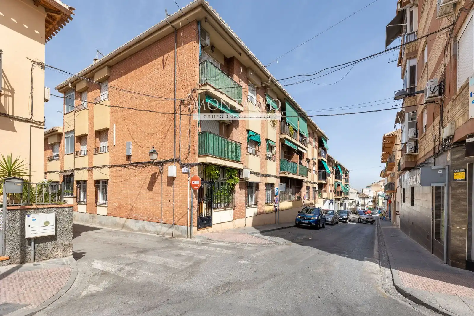 Außenansicht von Wohnung zum Verkauf in La Zubia mit Klimaanlage