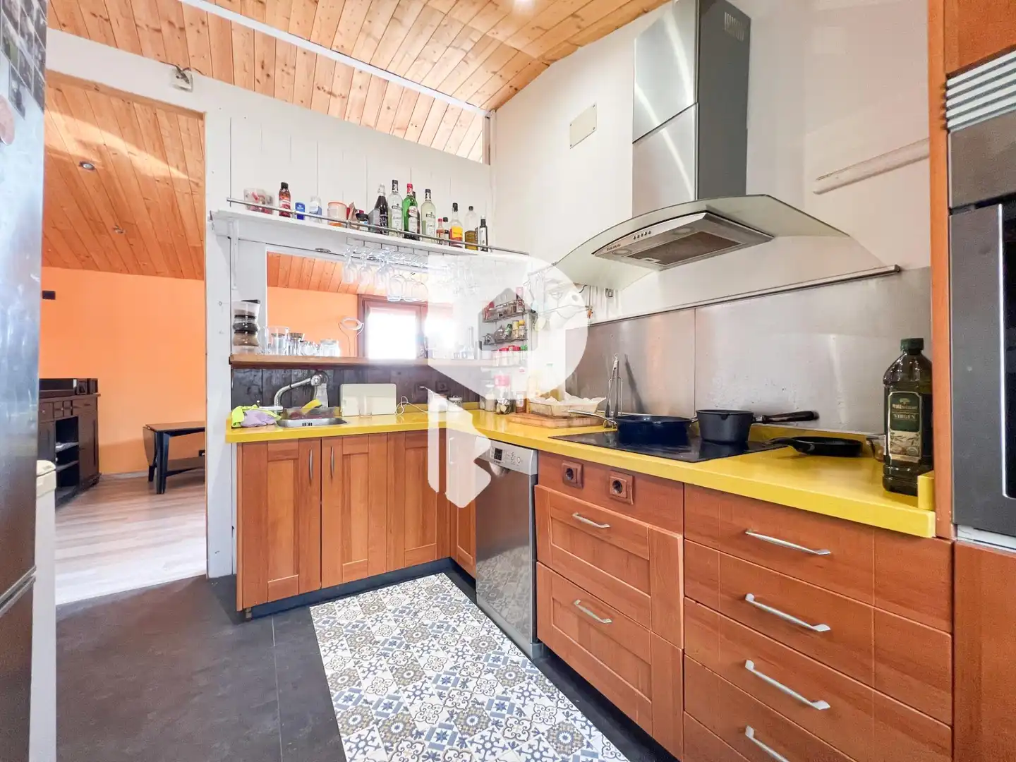 Cocina de Casa o chalet en venta en Vallirana con Aire acondicionado, Calefacción y Jardín privado