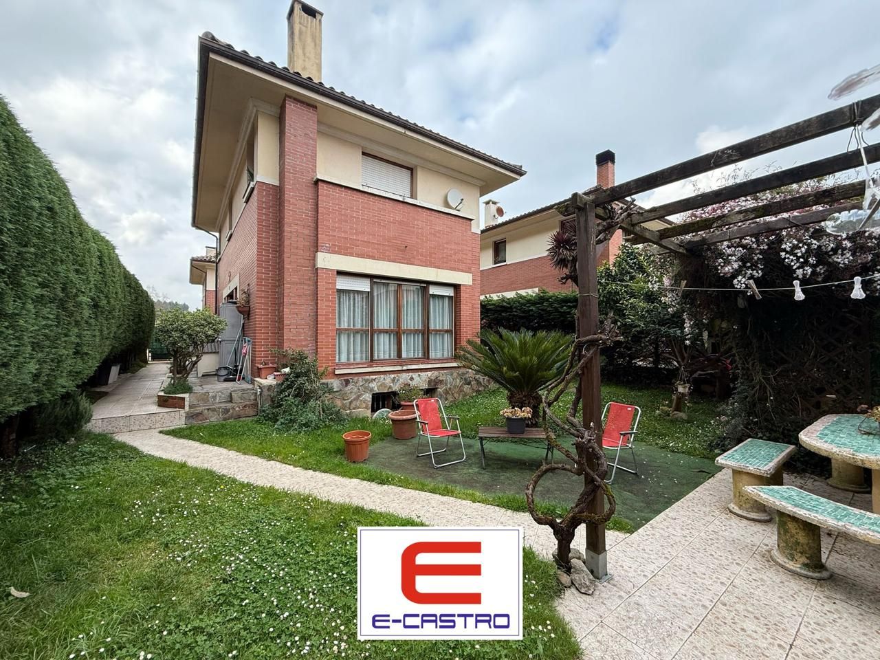 Garden of House or chalet for sale in Castro-Urdiales  with Heating, Private garden and Terrace
