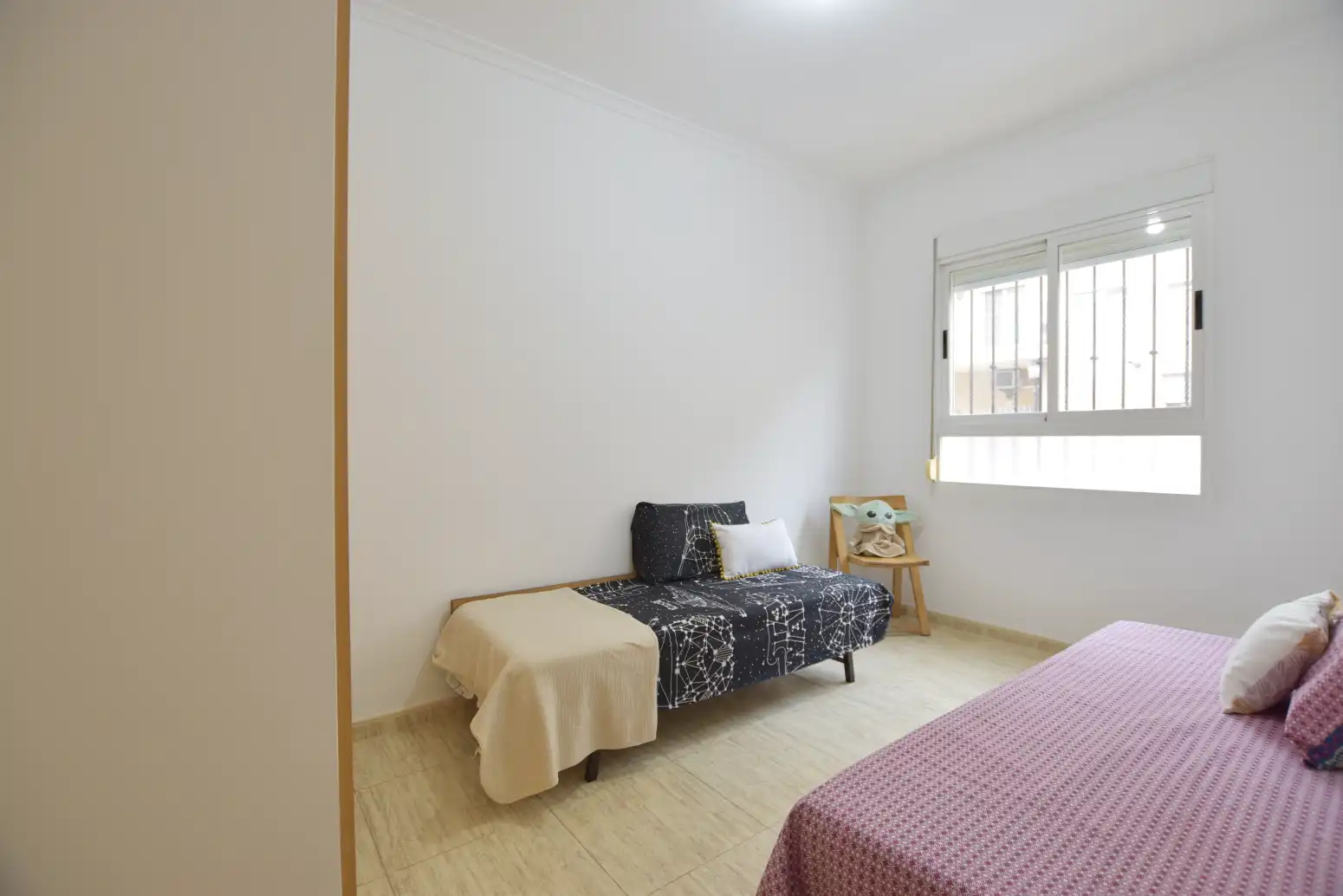 Piso de alquiler en Rafelbuñol / Rafelbunyol, Valencia