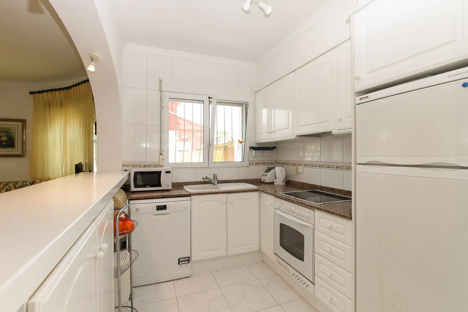 Cocina de Casa o chalet de alquiler en Dénia con Aire acondicionado, Jardín privado y Amueblado