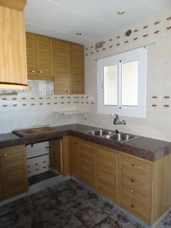 Kitchen of Flat for sale in Sabadell
