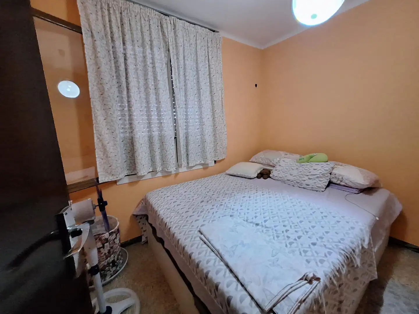 Habitación de Casa adosada en venta en Castellar del Vallès con Calefacción, Terraza y Trastero
