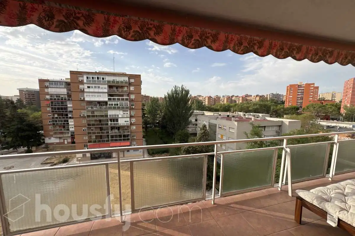 Flat for rent in Calle de Perú, Valleaguado - La Cañada
