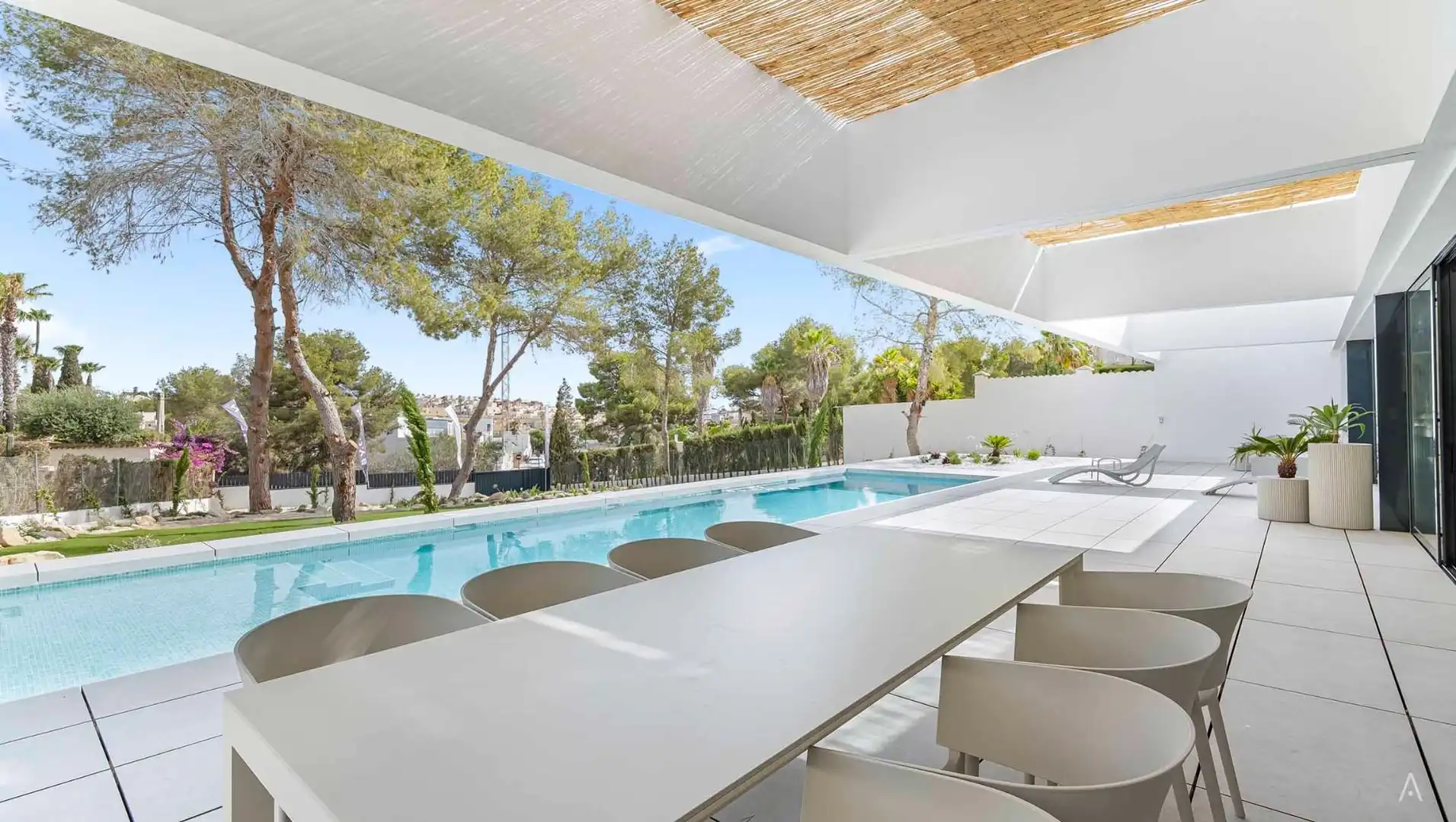 Detached house for sale in Calle PIRINEOS, imagen 5