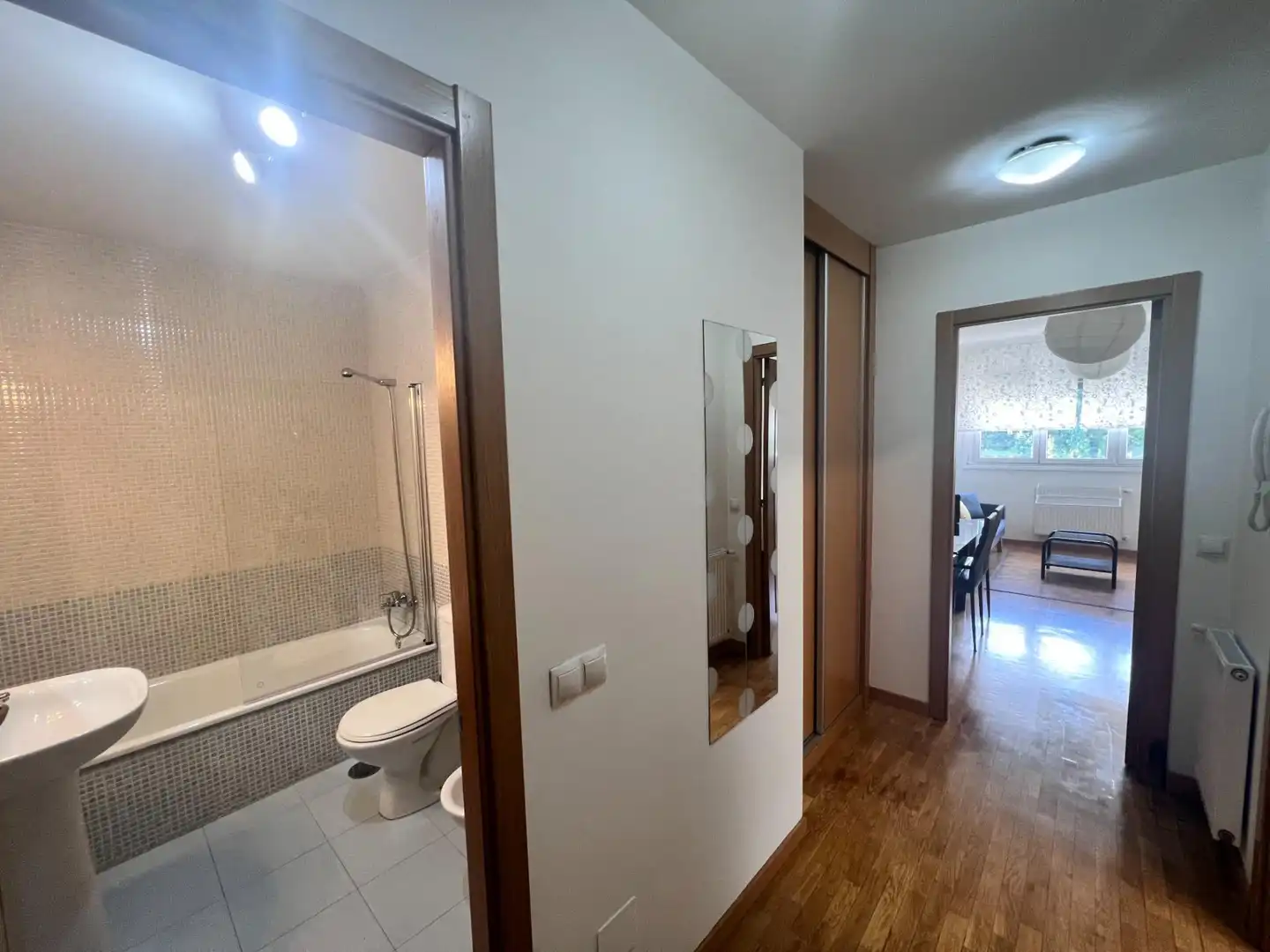 Bany de Apartament en venda en Langreo amb Calefacció i Moblat