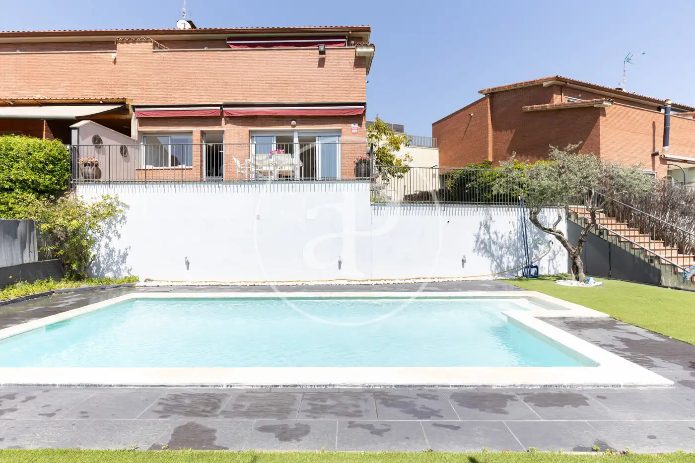 Swimming pool of Single-family semi-detached for sale in Terrassa  with Heating, Private garden and Terrace