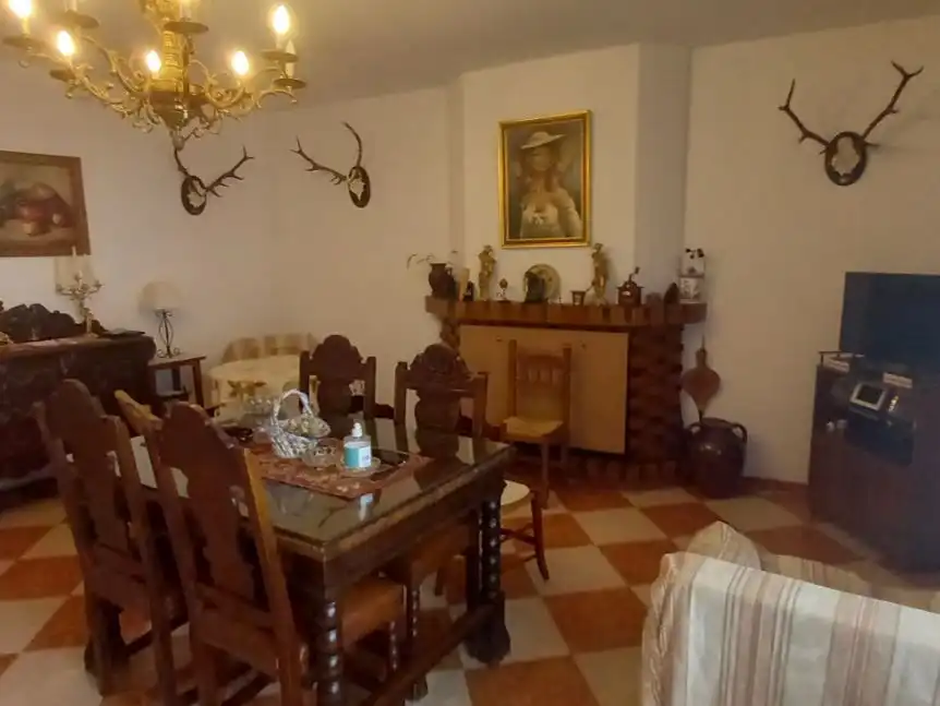 Menjador de Casa o xalet en venda en Castellar de Santiago amb Aire condicionat, Calefacció i Terrassa