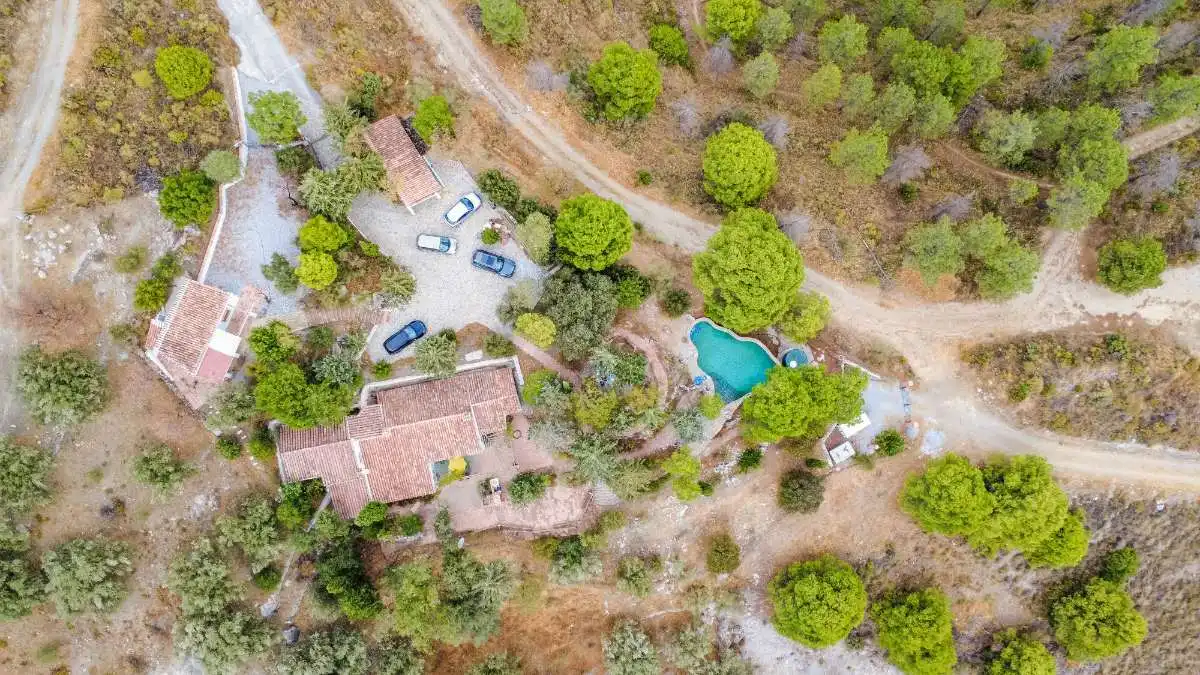 Houses for sale in Canillas de Albaida  with Air Conditioner, Private garden and Terrace
