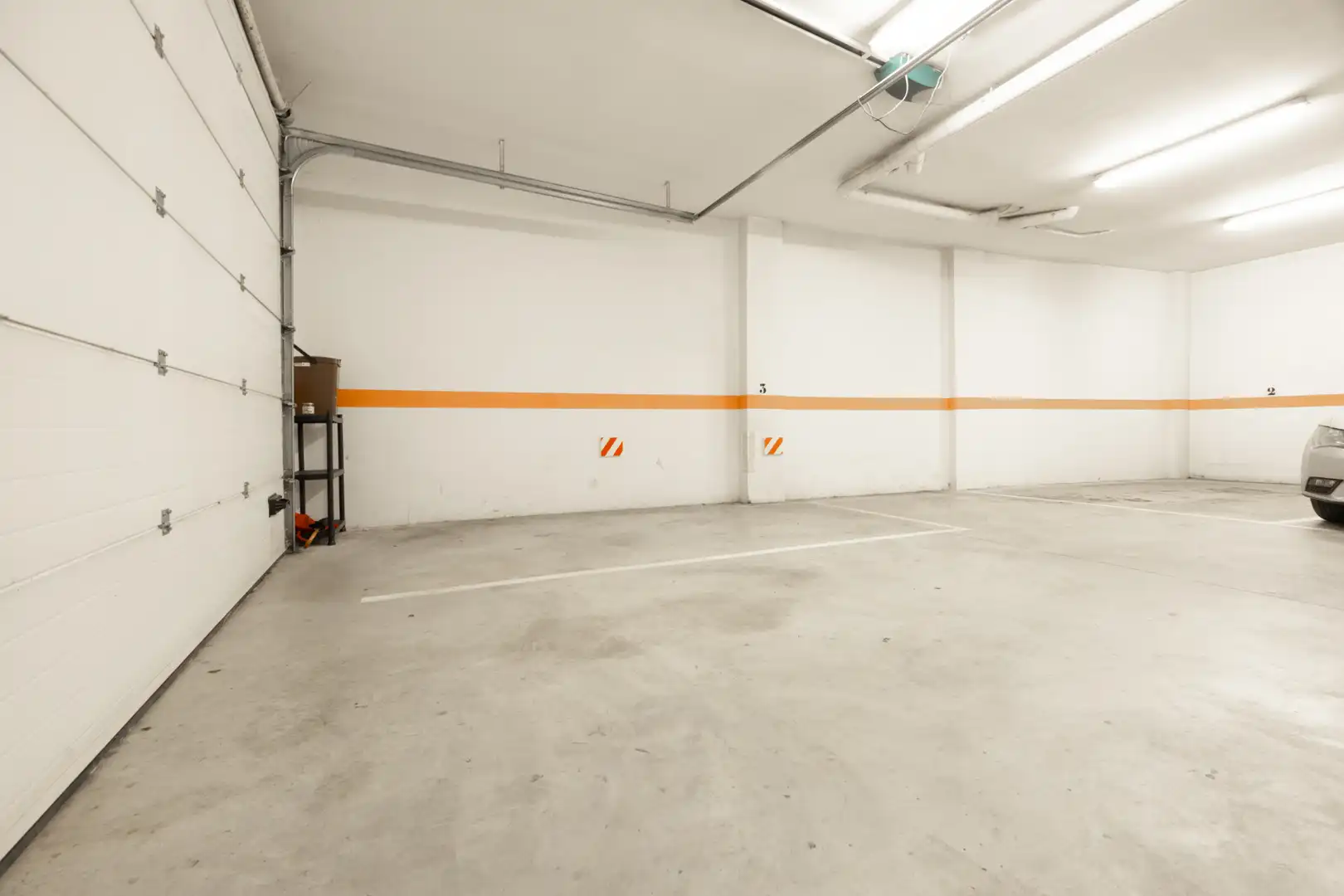 Aparcament de Dúplex en venda en Sant Pere de Torelló amb Aire condicionat, Parquet i Terrassa