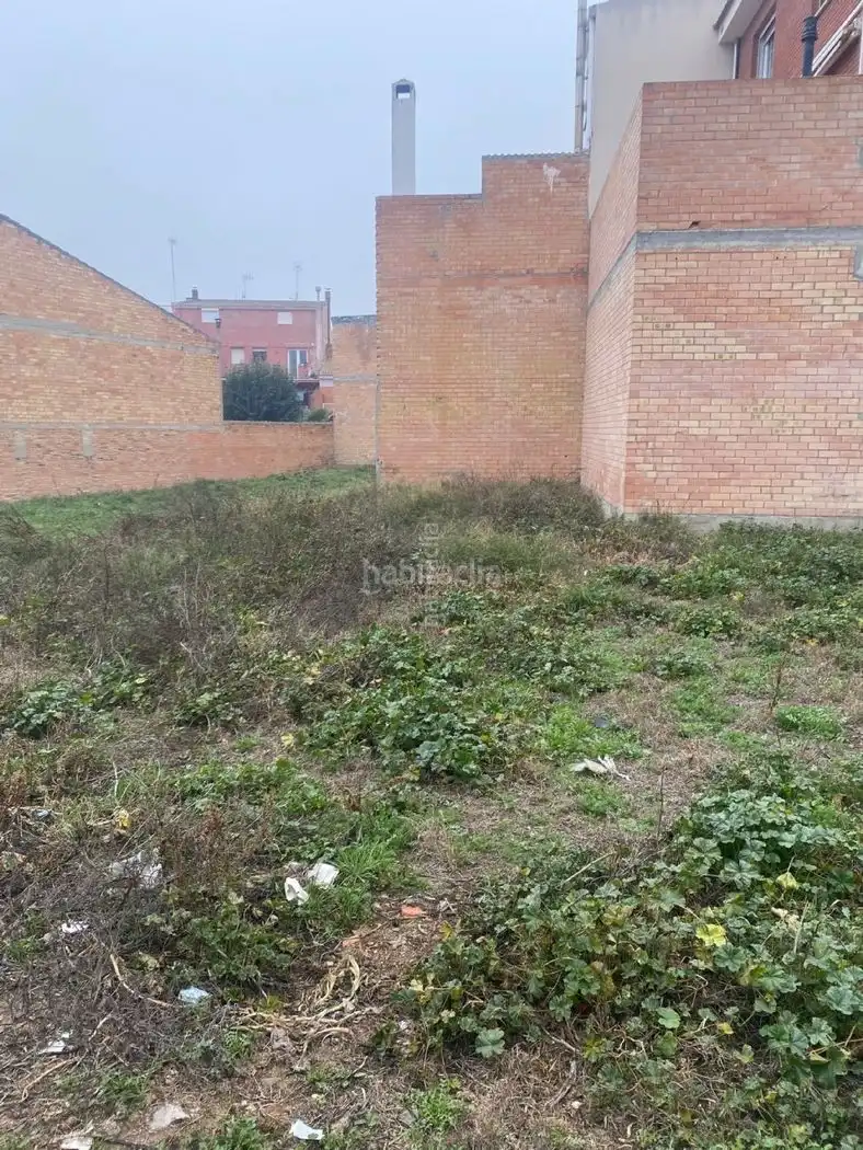Residential land for sale in Carrer Pau Casals 31, imagen 2