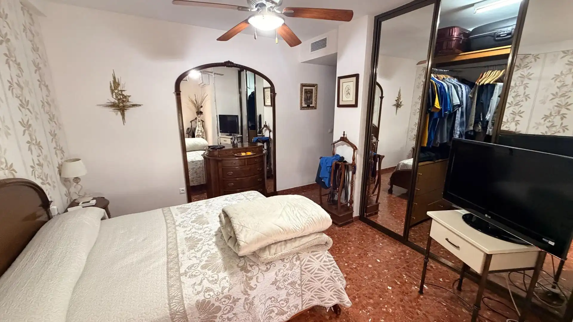 Villa avec piscine à vendre à Calle del Escultor Ángel Fernant, imagen 11