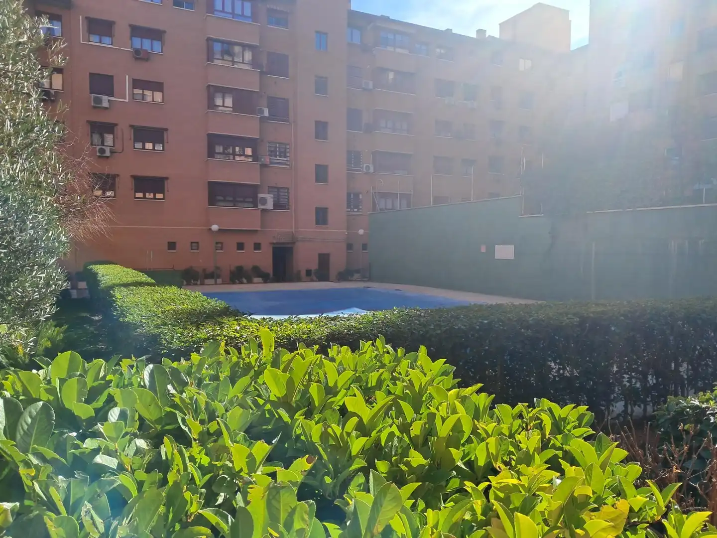 Piscina de Piso en venta en Madrid con Aire acondicionado, Calefacción y Jardín privado