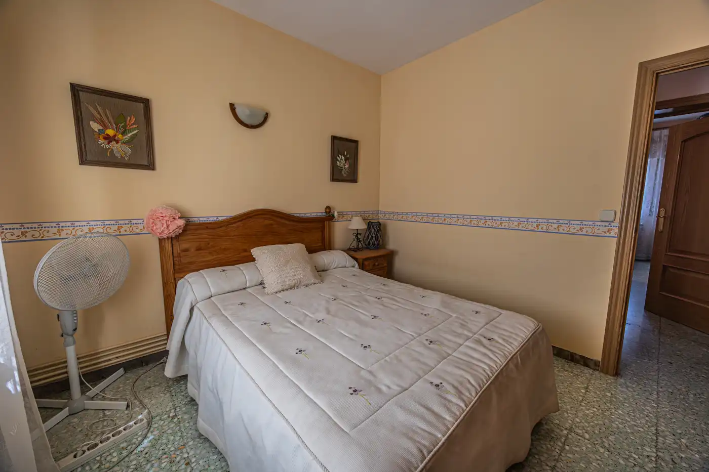 Dormitori de Casa o xalet en venda en Estremera amb Calefacció, Jardí privat i Piscina
