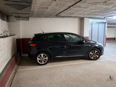 Einzelparkplatz zum Verkauf in Segundo Izpizua Kalea