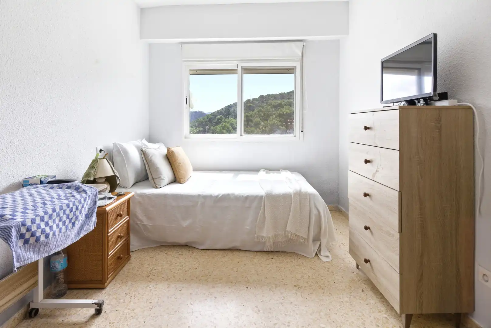Habitación de Piso en venta en Serra con Aire acondicionado, Trastero y Horno