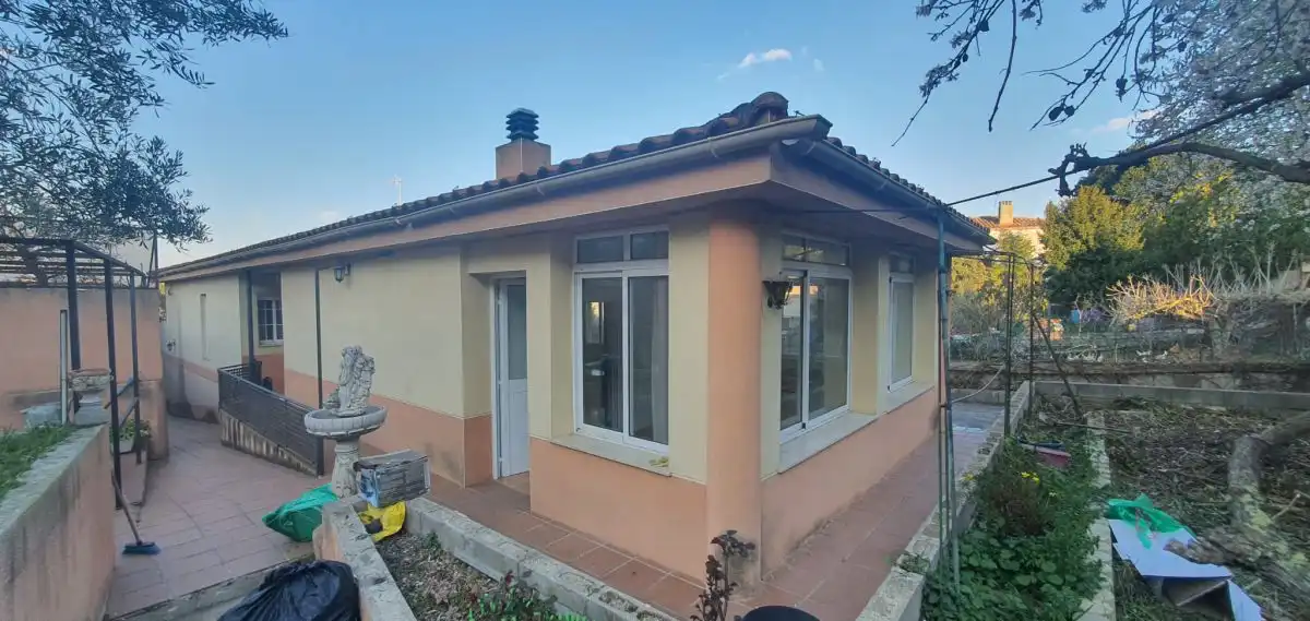 Vista exterior de Casa o chalet en venta en Els Pallaresos con Aire acondicionado, Calefacción y Jardín privado
