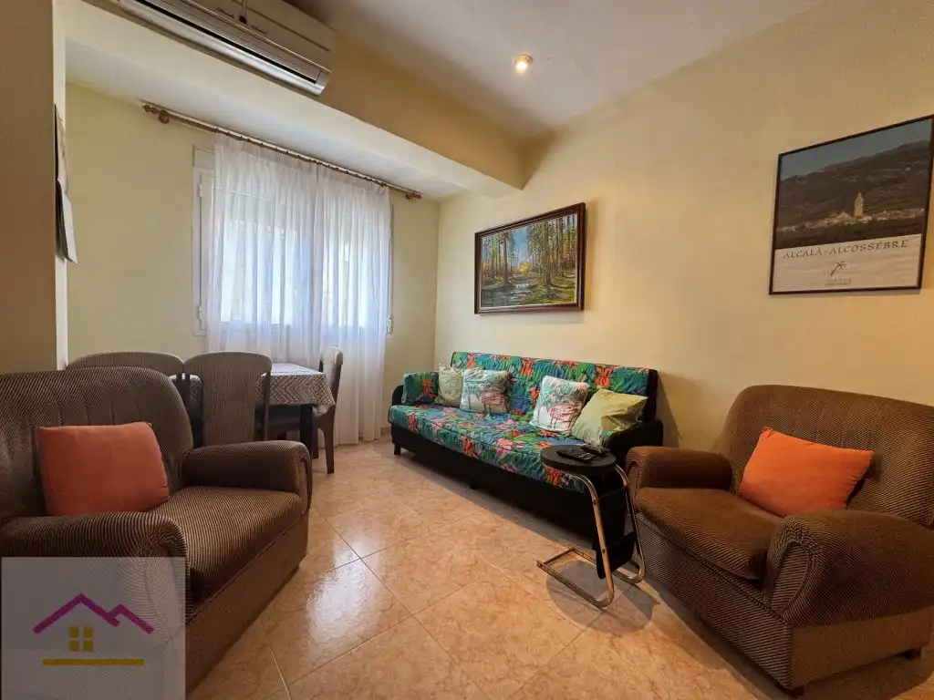 Flat for sale in Calle San Vicente 23