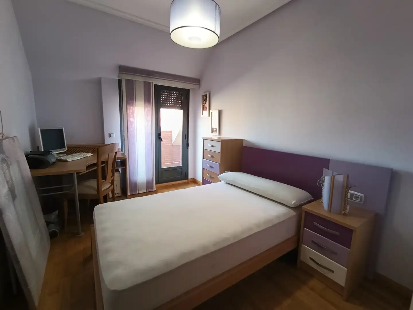 Schlafzimmer von Dachboden zum Verkauf in Benavente mit Heizung, Parkett und Terrasse