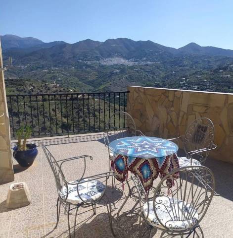 Casa-chalet en Venta en Sayalonga