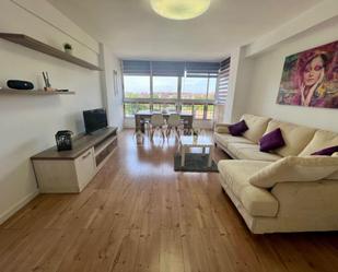 Living room of Flat for sale in  Tarragona Capital  with Heating, Parquet flooring and Balcony