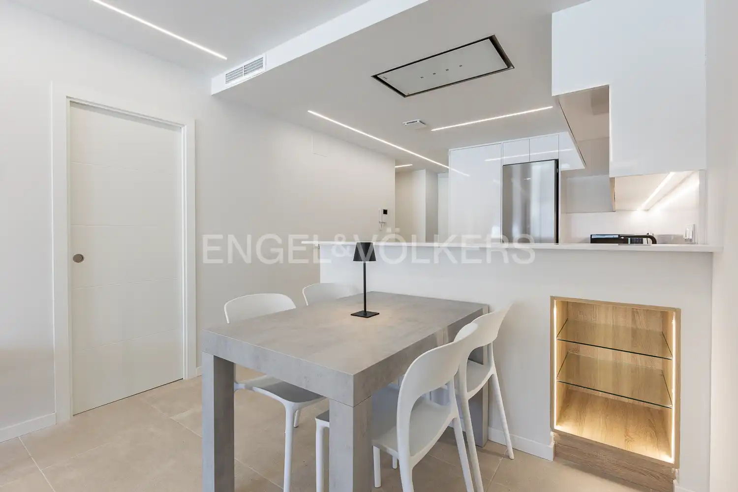 Esszimmer von Wohnung zur Miete in Dénia mit Klimaanlage, Heizung und Privatgarten