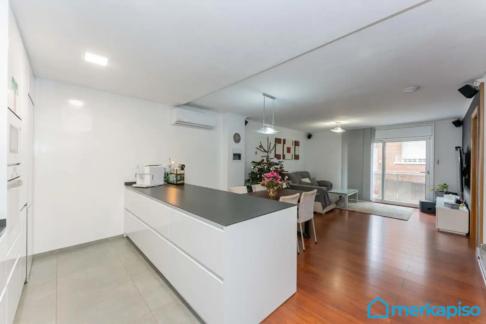 Cocina de Casa adosada en venta en Viladecans con Aire acondicionado, Terraza y Balcón
