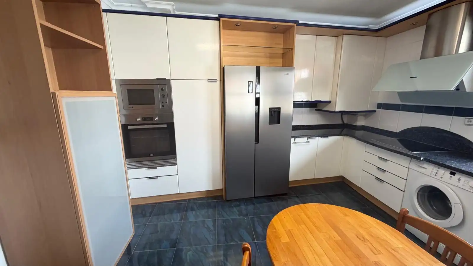 Cocina de Casa adosada en venta en Salvatierra / Agurain con Calefacción y Jardín privado