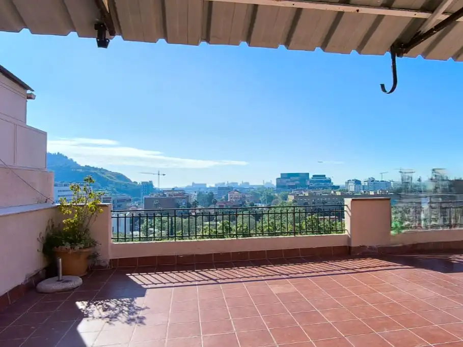 Penthouse with lift for sale in Carrer dels Alts Forns 68, imagen 6