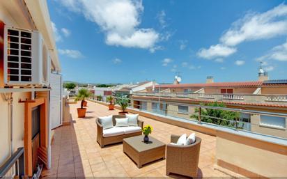 Terrassa de Casa adosada en venda en Vilanova i la Geltrú amb Aire condicionat, Terrassa i Balcó