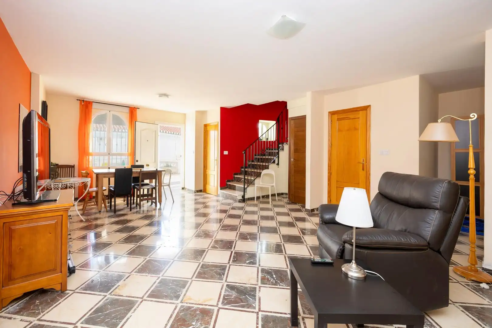 Houses for sale in Gójar  with Air Conditioner, Heating and Private garden