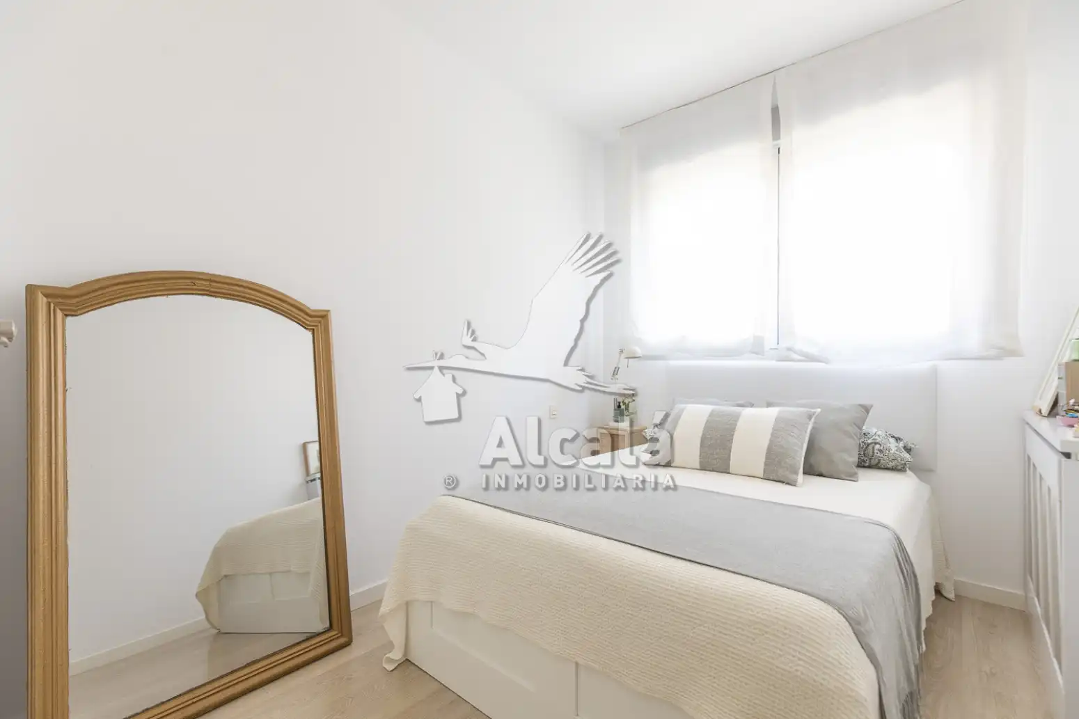 Schlafzimmer von Wohnung zum Verkauf in Alcalá de Henares mit Klimaanlage, Heizung und Terrasse