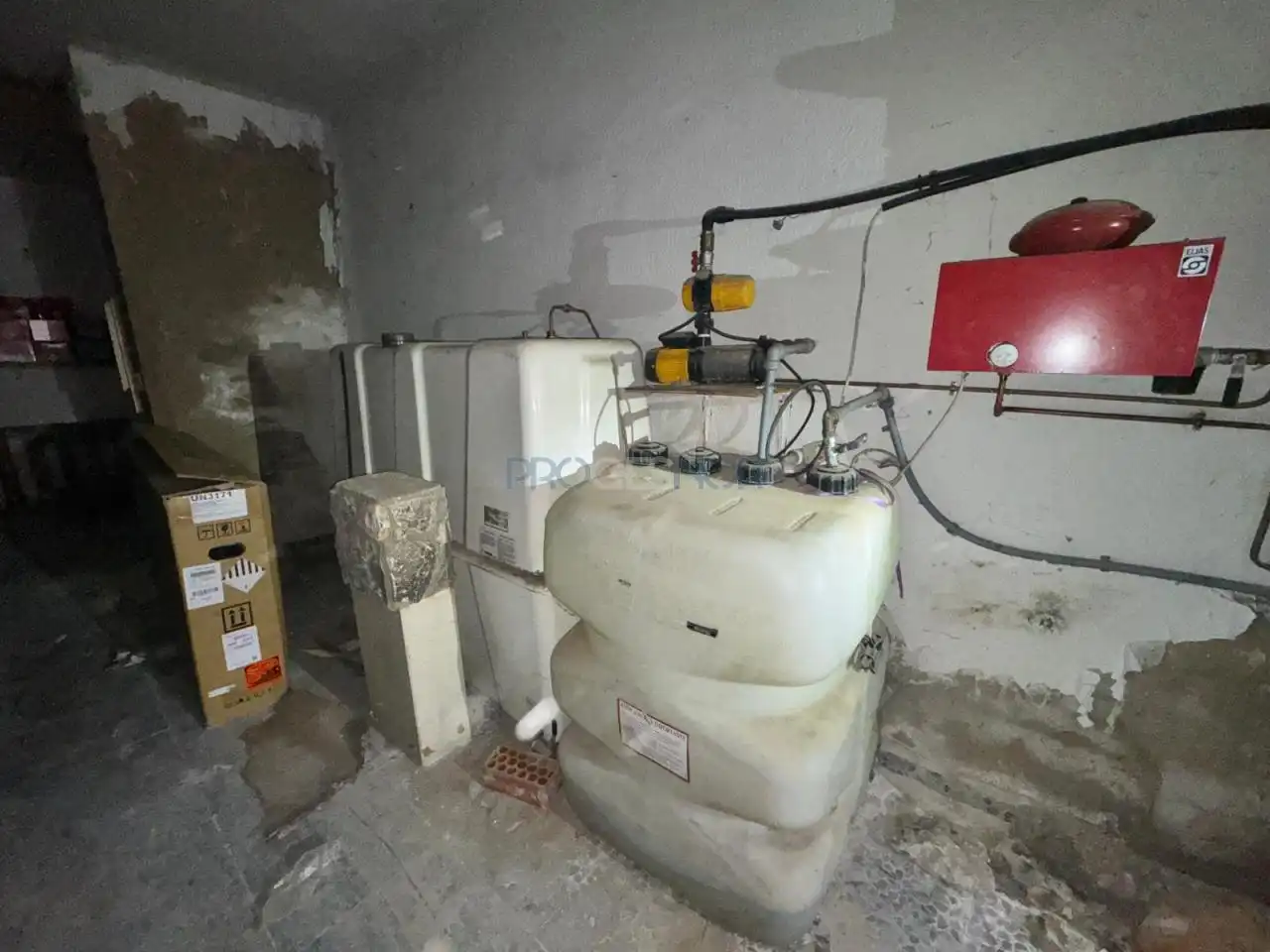Commercial properties for sale in Carrizo