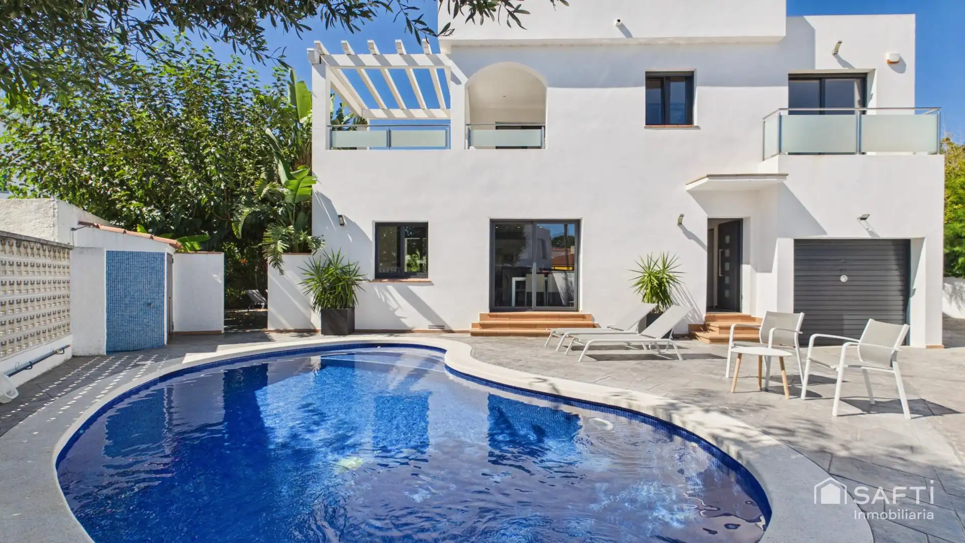 Casa con terraza en venta en Montgrí, imagen 2