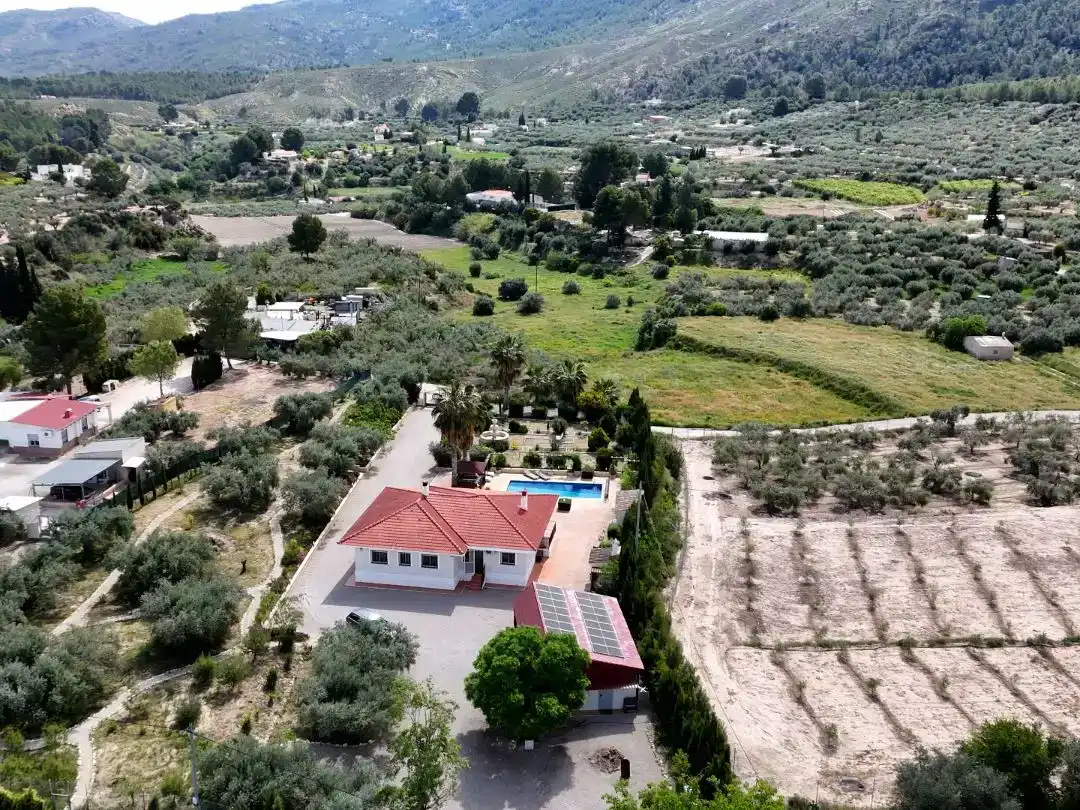 Vista exterior de Piso en venta en Calasparra con Aire acondicionado, Piscina y Amueblado