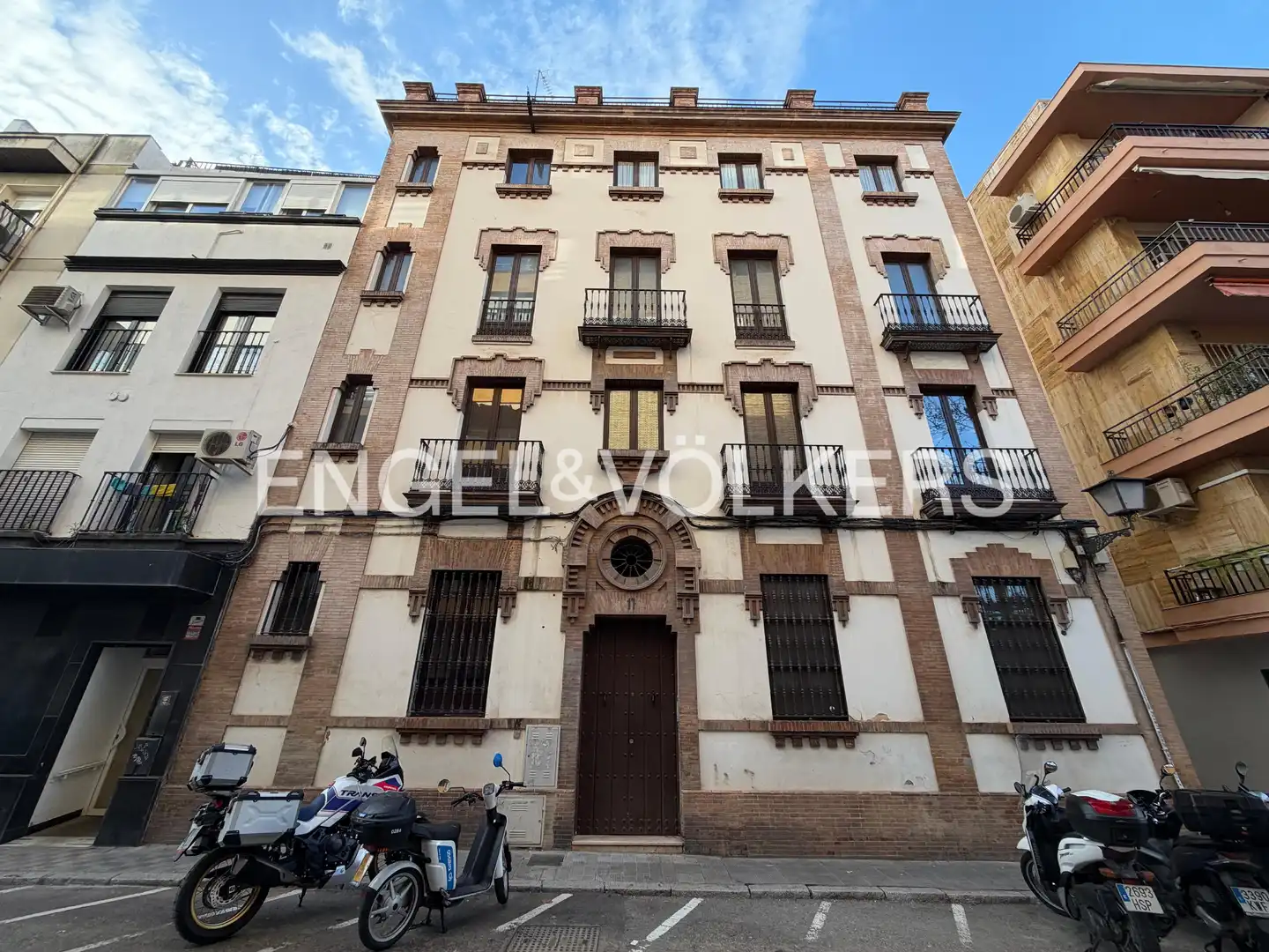 Exterior view of Attic for sale in Sevilla  with Air Conditioner, Heating and Terrace