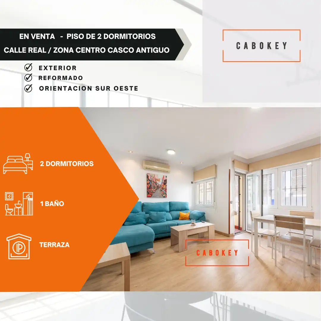 Vista exterior de Piso en venta en Almería con Aire acondicionado, Calefacción y Amueblado