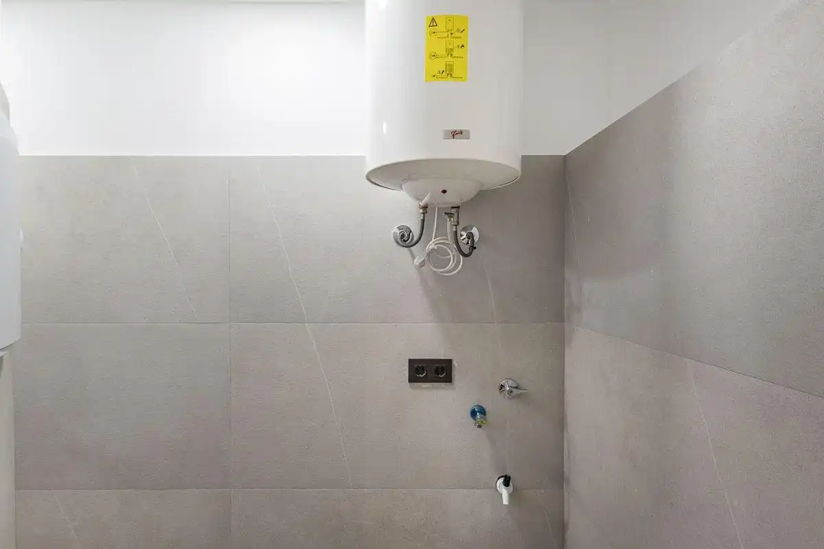 Baño de Apartamento en venta en Granada con Aire acondicionado