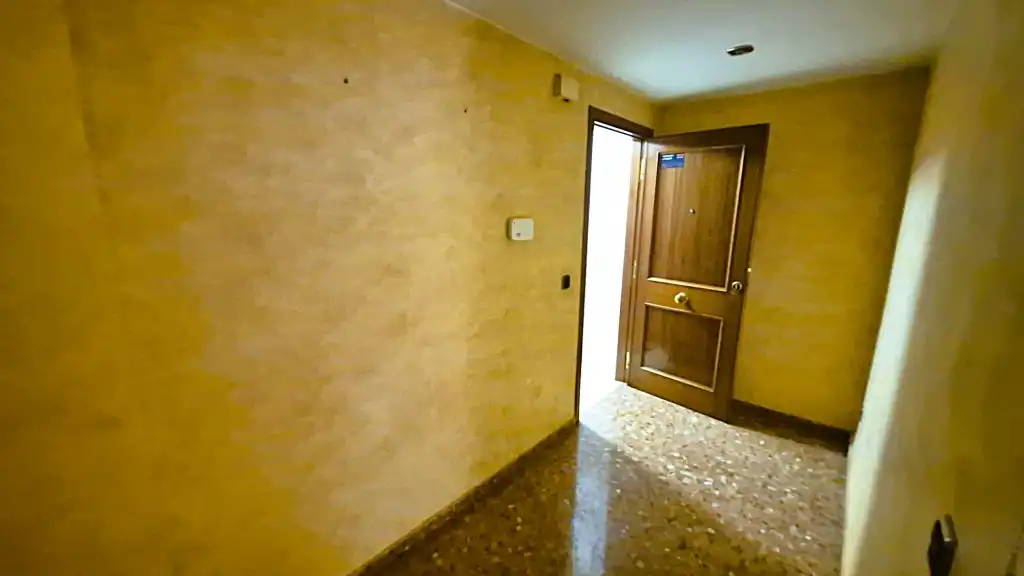 Piso en venta en Torrent con Balcón